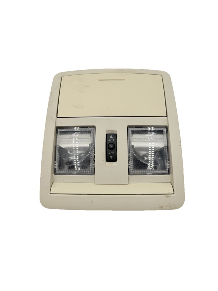 ⭐️ 05-10 CHRYSLER 300 OVERHEAD CONSOLE DOME MAP LIGHT OEM