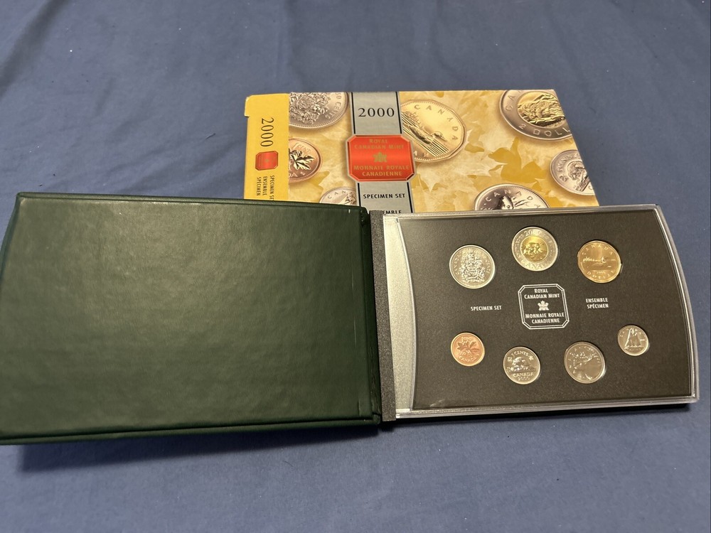 NobleSpirit ) 2000 Canada Specimen Set w/Box & Paper