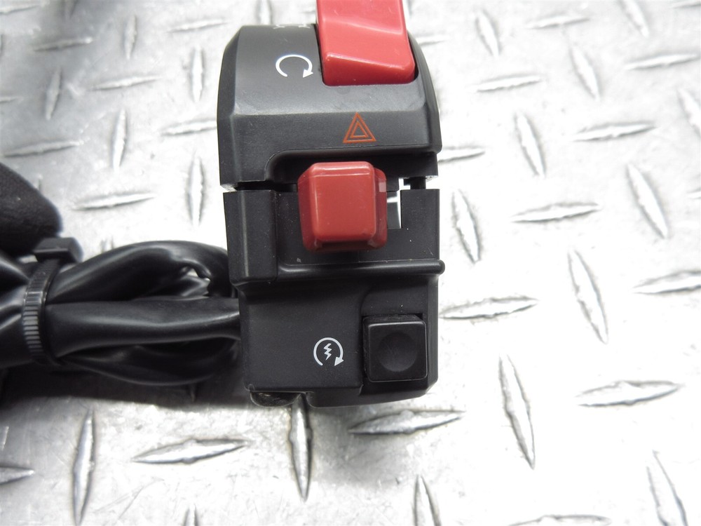 2006 04-07 Ducati Multistrada 620 M620 Right Switch Throttle Control Cable Grip