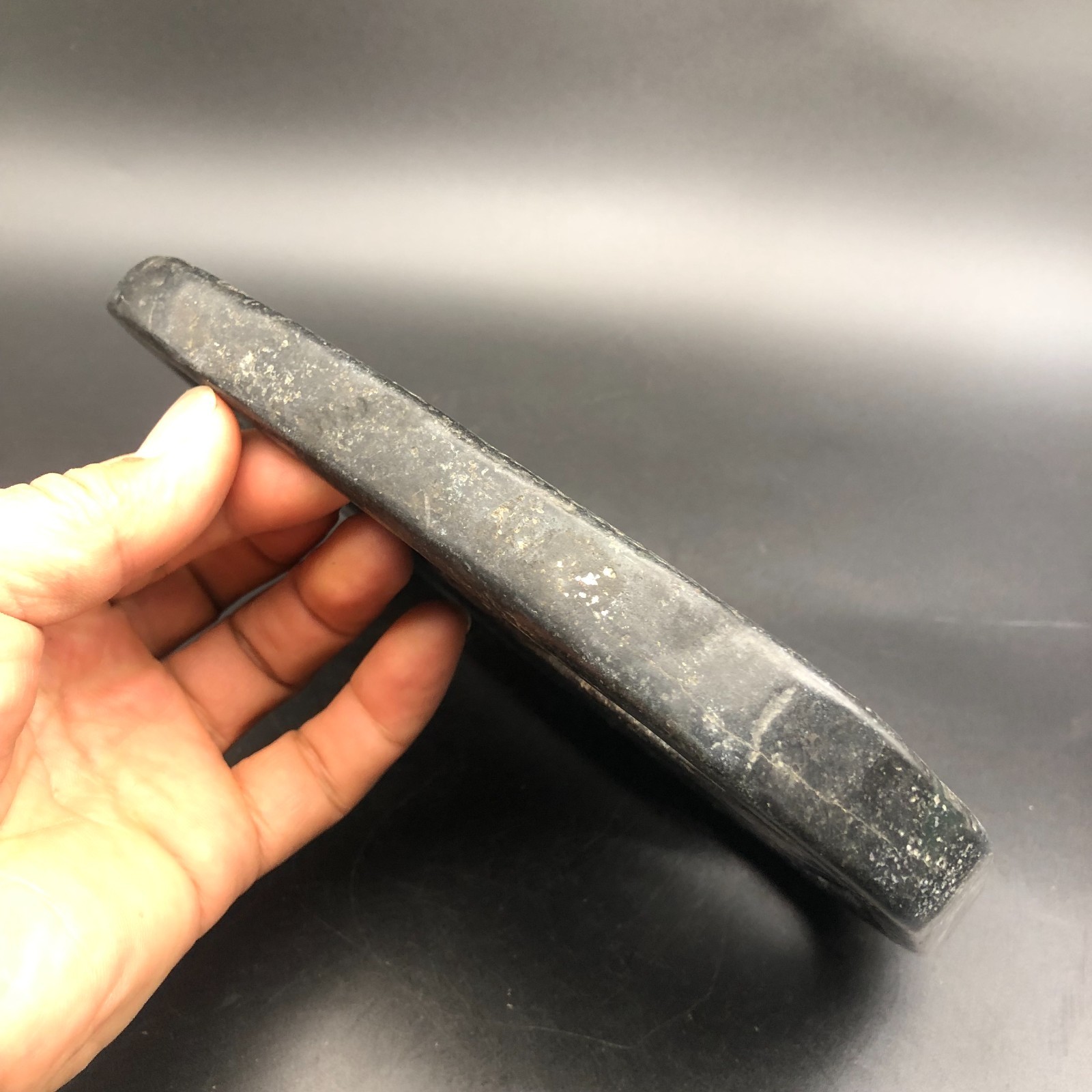 Old HongShan Culture Meteorite Jade Hand-Carved Bird Eagle"owl" Statue