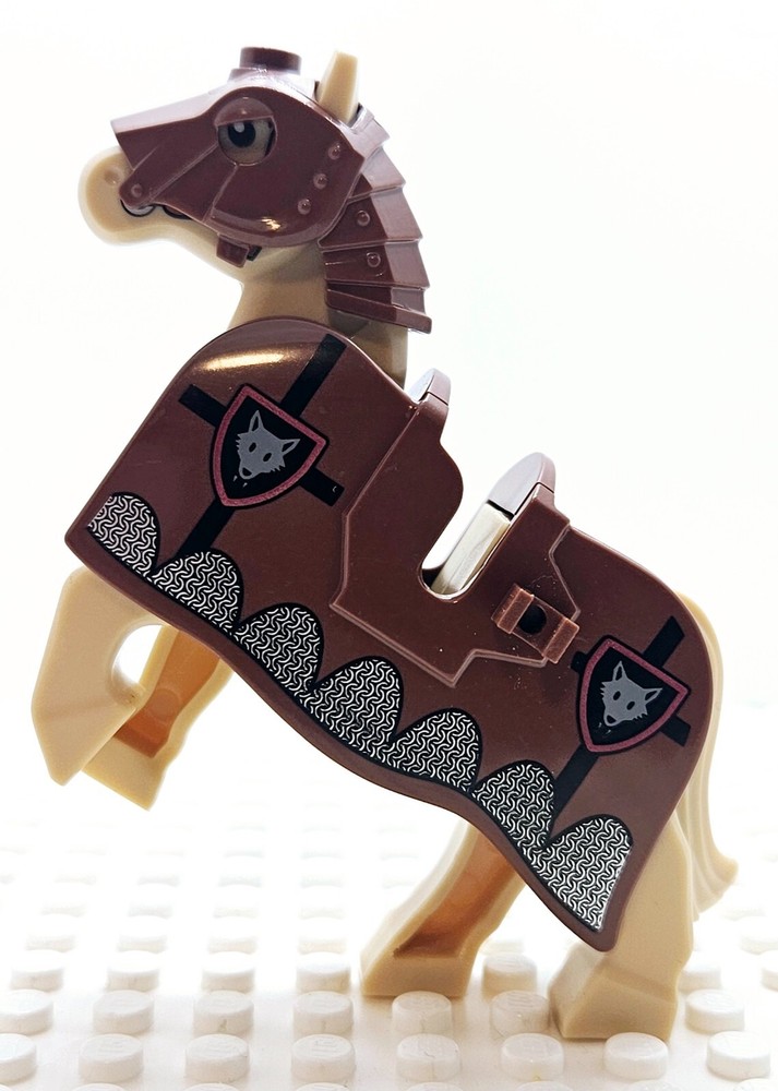 Custom Castle WOLFPACK Knight Commander (1 Figure + Horse & Barding)