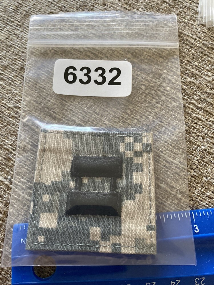 US Army Captain CPT O-3 Rank ACU Hook / Loop Pattern Military Patch INV6332