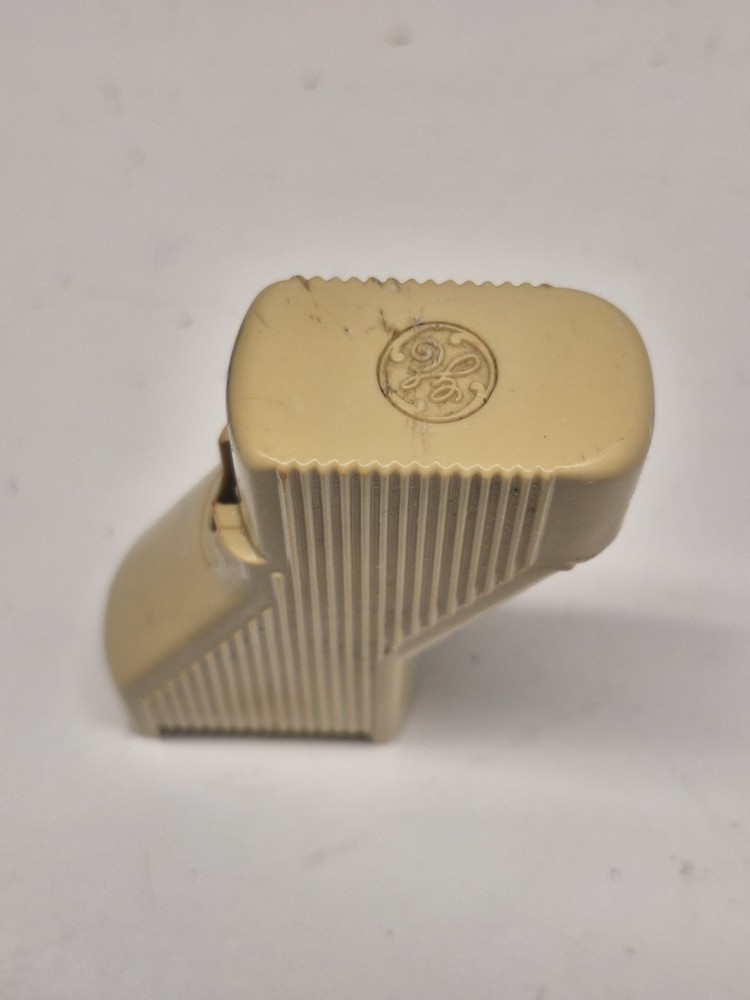 General Electric Turntable 45 Holder