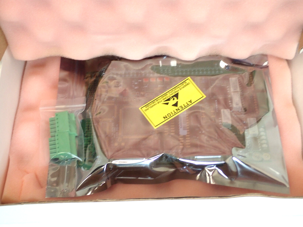 OMRON / Delta Tau 603398-108 ACC-24E2A -Servo Interface Slave Module Please read