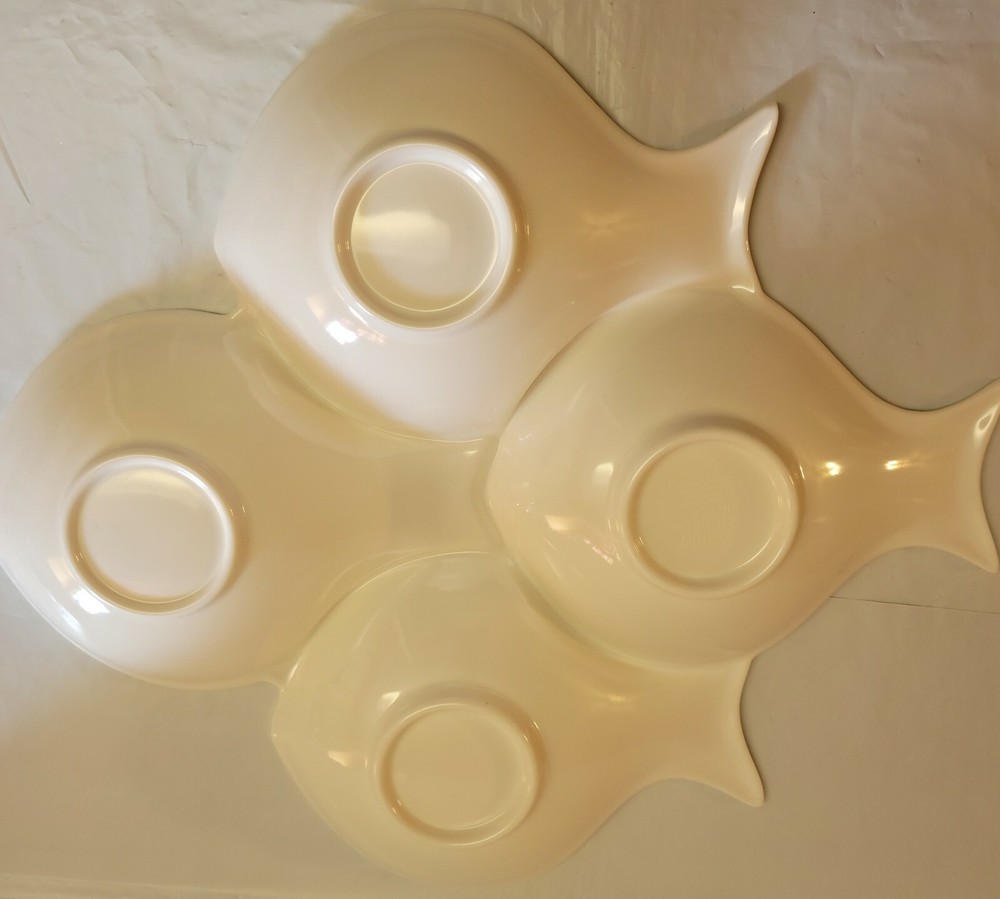 Sigrid Olsen Fish Shaped Ivory Brown Melamine Divided Appetizer Serving Platter