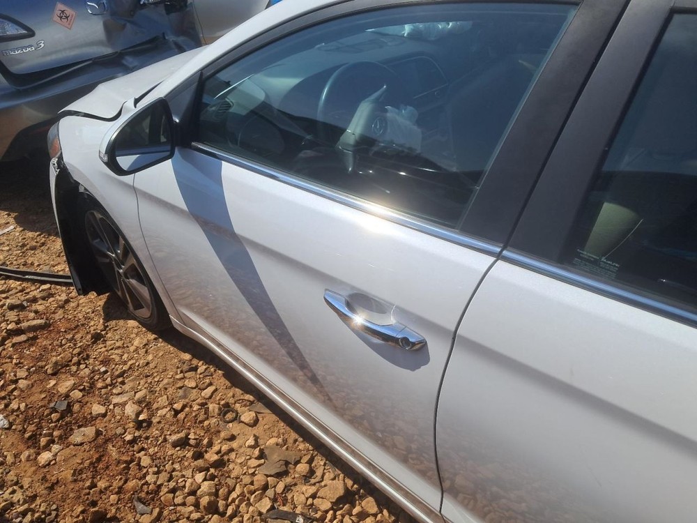 ELANTRA 2017 Glove Box 4797969