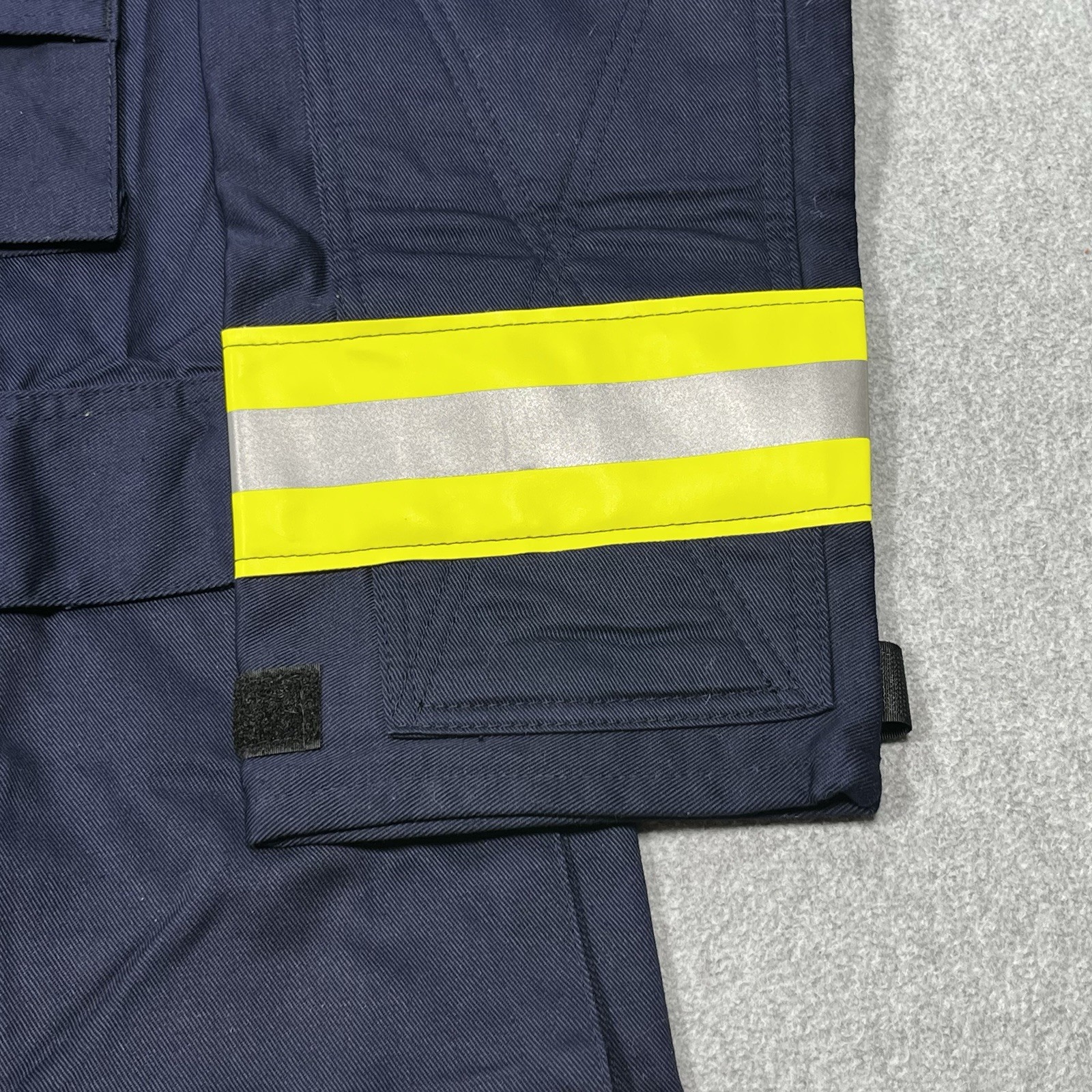 Fyrban FR Lakeland Jacket Coat Men Large Firefighter Rescue Safety Reflector