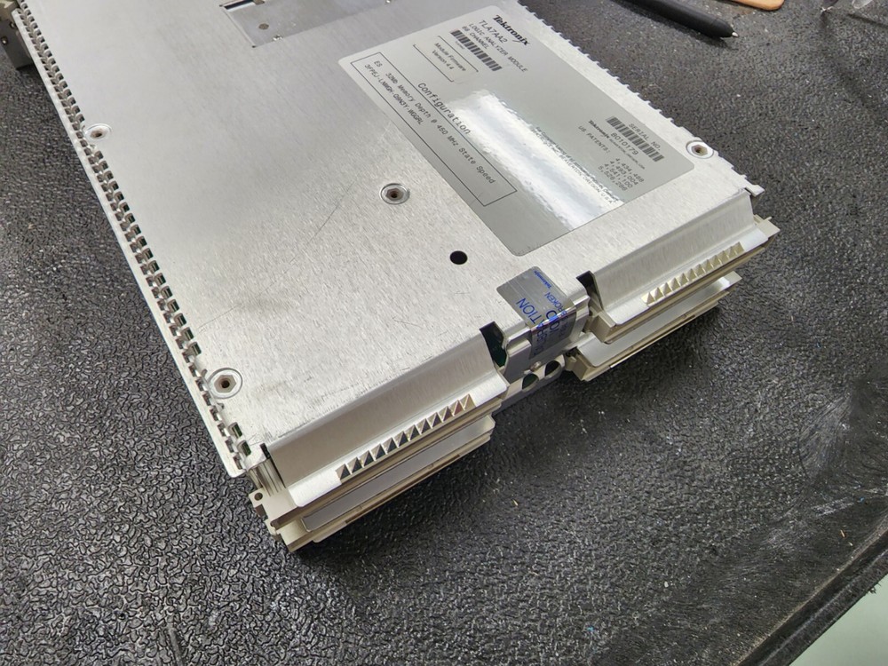 Tektronix TLA7AA2 68 Channel Logic Analyzer Module