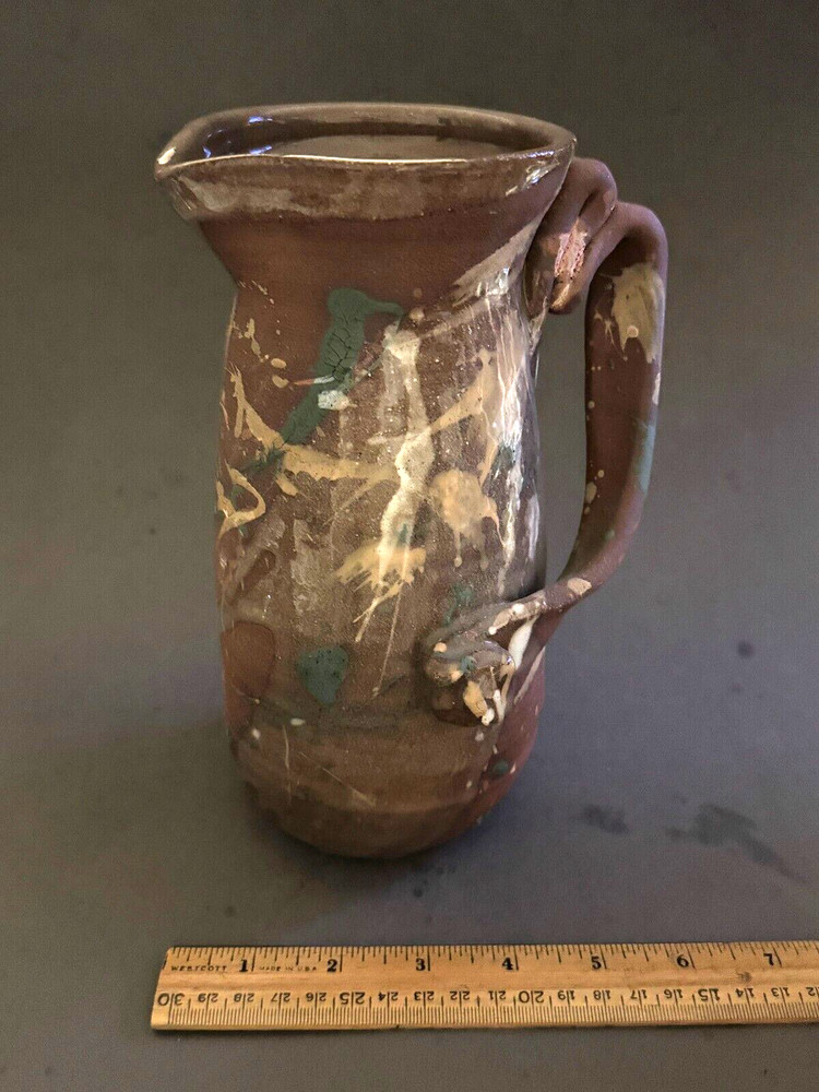 T WILLIS SIGNED BROWN DRIP GLAZE SPLATTER APPLIED TWISTED HANDLE PITCHER VTG