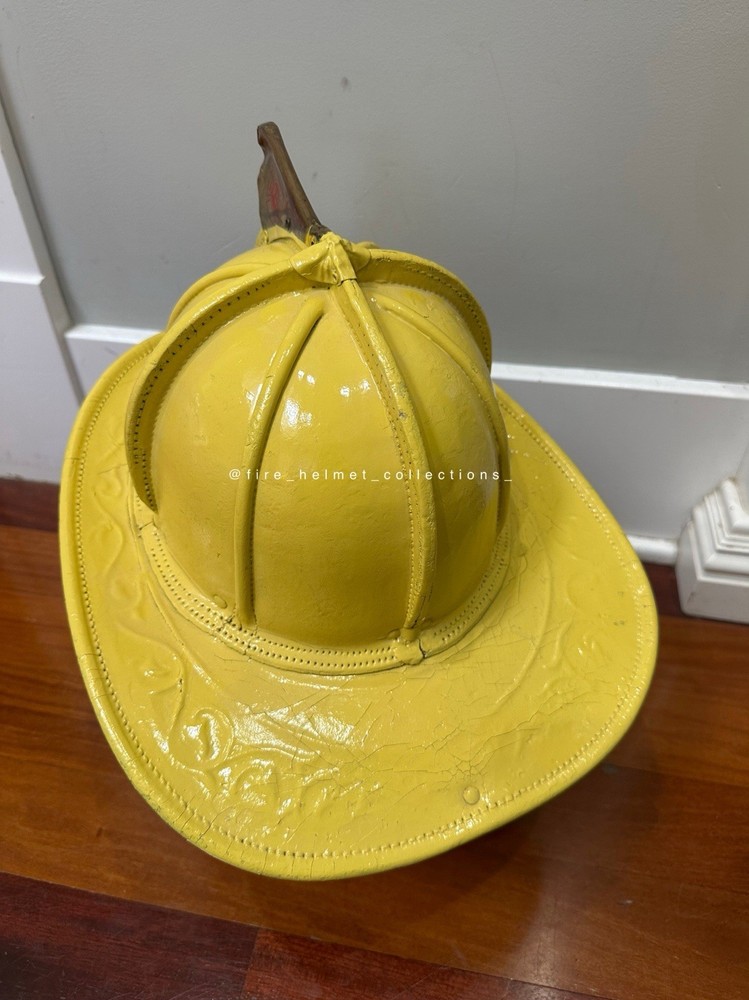 Cairns Leather Fire Helmet Size Small Adjustable