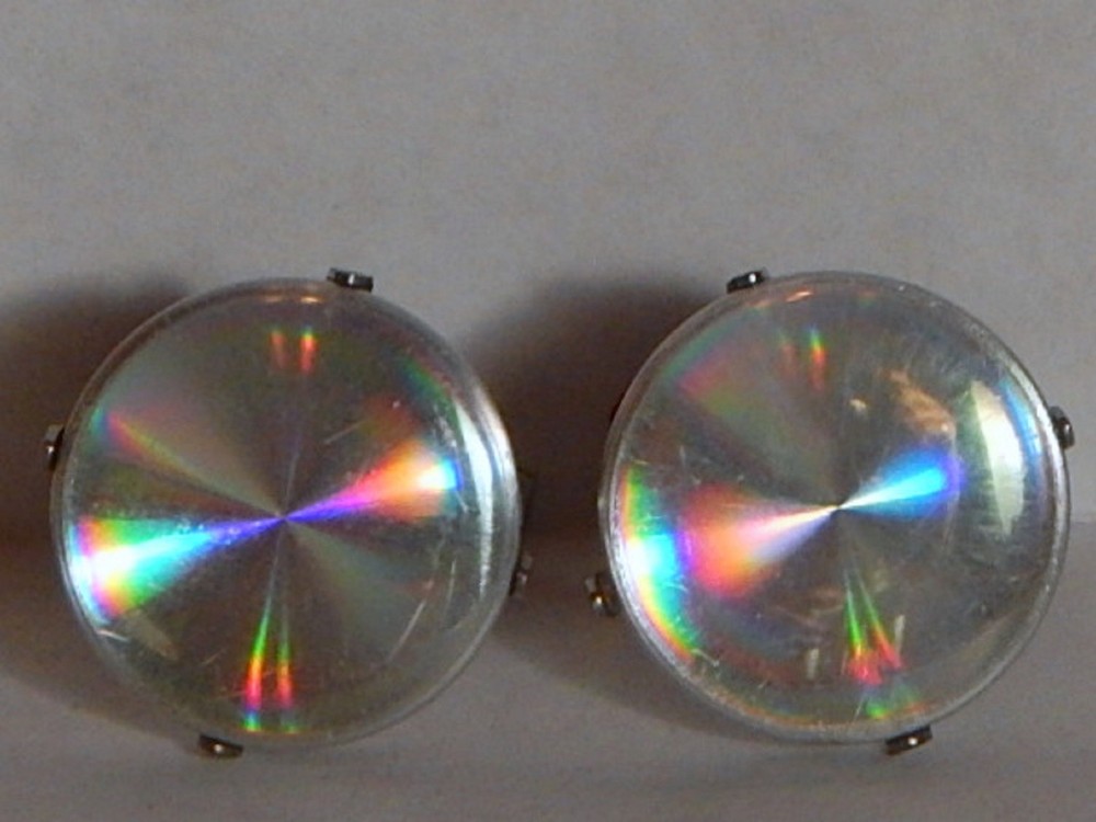 VINTAGE RAINBOW EFFECT SILVERTONE ROUND CUFFLINKS PAT. NO.