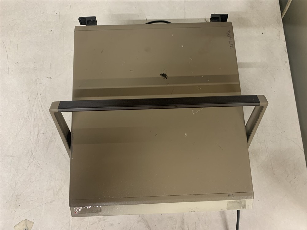 TEKTRONIX 1230 LOGIC ANALYZER
