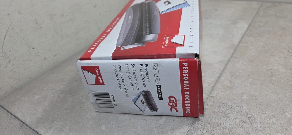 GBC Docubind Personal Presentation Binding System Machine Book Binder #7704100