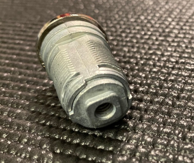 SNAP ON Tools USA K2LA Tumbler Lock Assembly with 2 Locks 2 Keys New Original