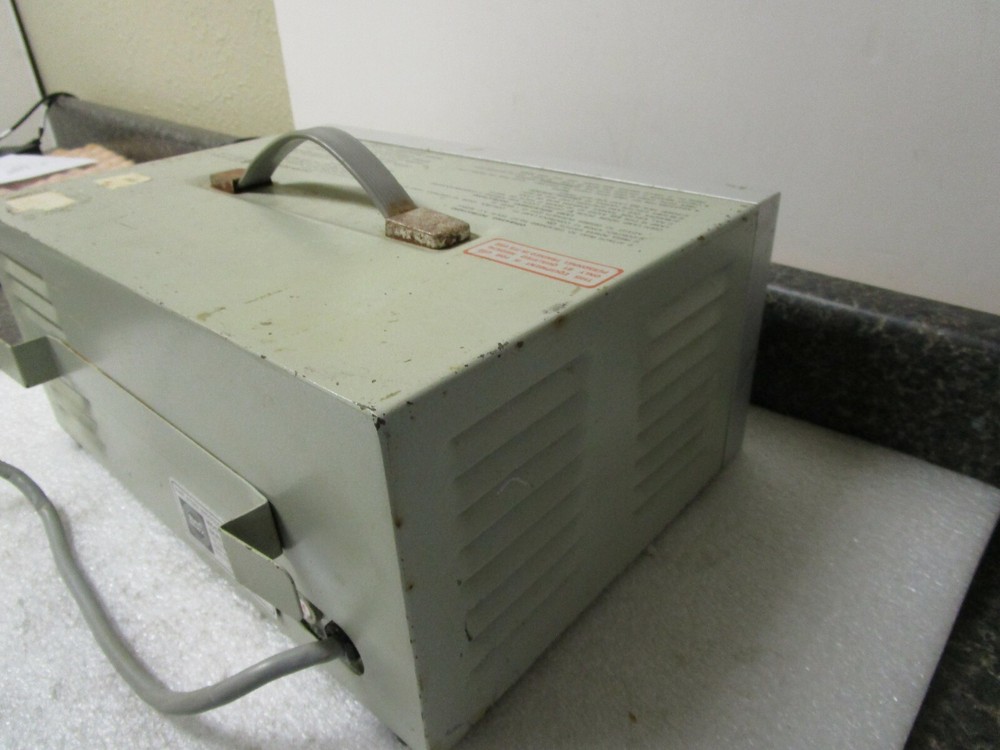 Karl Storz Endoscopy 483C Twin Cold Light Source / Illuminator - Only 1 Bulb