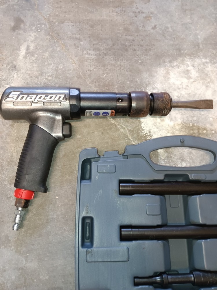 Snap On Air hammer With 5 Pc. Pickle Fork Set