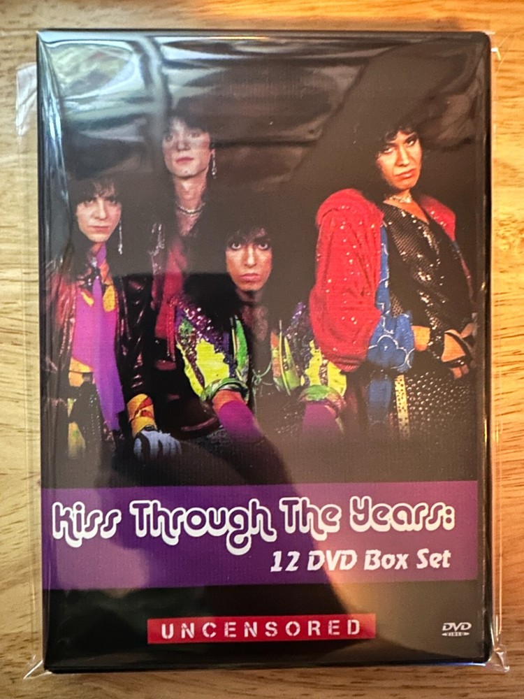 KISS - Through the Years 1973-2008 The 17 Volume Complete DVD Box Set