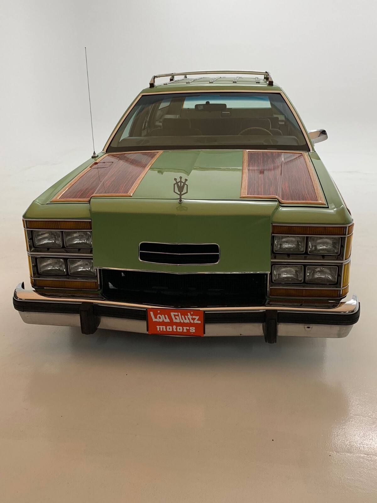 National Lampoon's Vacation | Truckster | LOU GLUTZ | METAL Prop License Plate