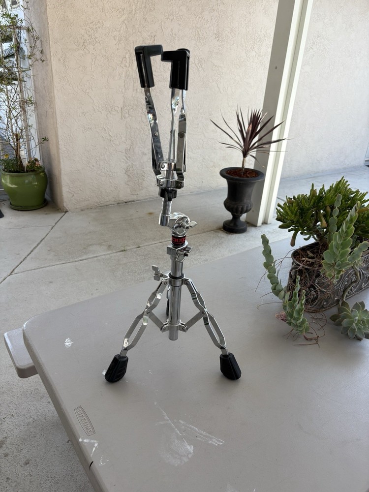 Dixon snare drum stand double braced