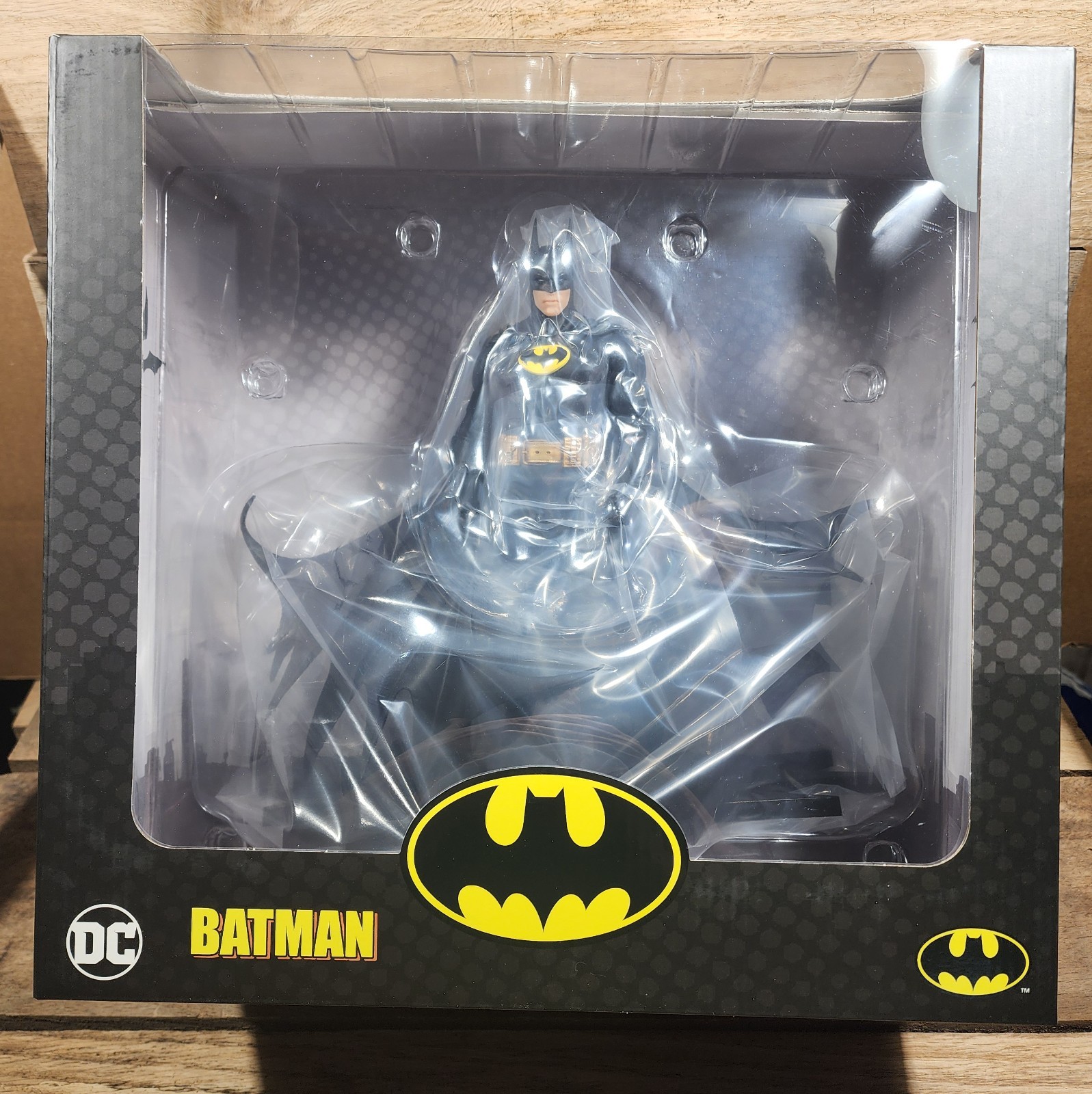 PUREARTS DC Heroes Batman 1989 1:8 Scale Statue - 11 INCHES