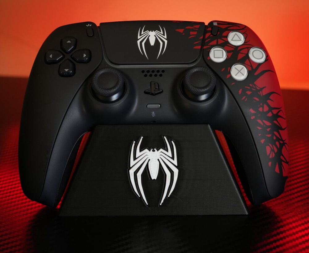 PlayStation 5 Controller STAND Black White spider PS3 PS4 compatible 3d Print