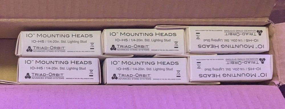 Triad Orbit iO-H5, iO Lighting Quick-Change Coupler Head