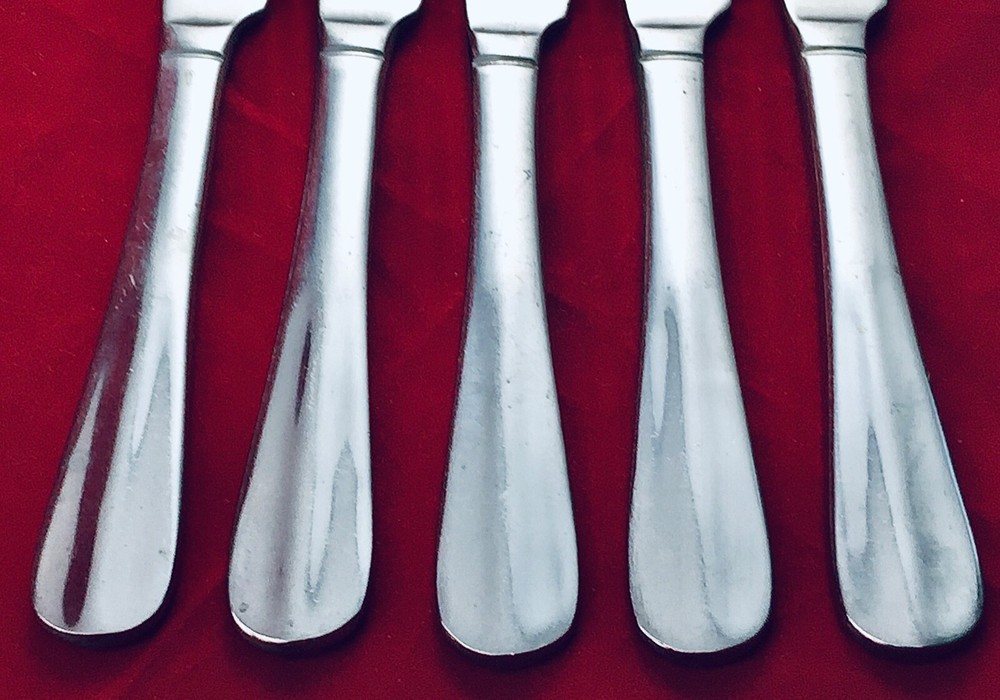 5 PFALTZGRAFF LEGACY SOLID DINNER KNIVES 8 7/8”GLOSSY STAINLESS FLATWARE RETIRED