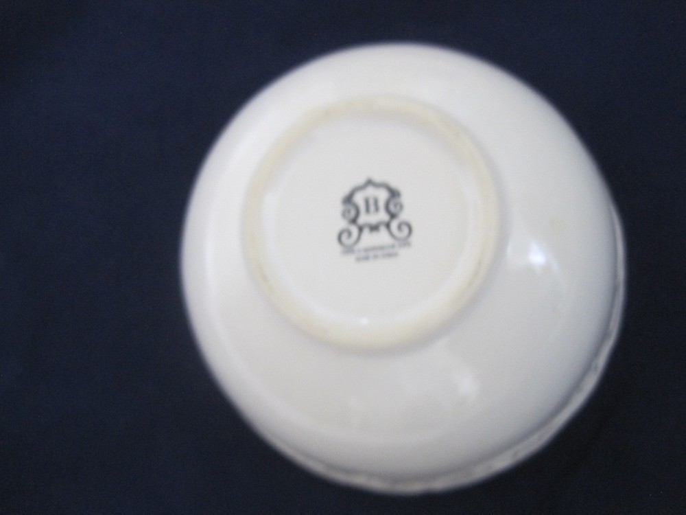 Small Fruit Bowl Marked B Fruit Cream Ivory VINE
