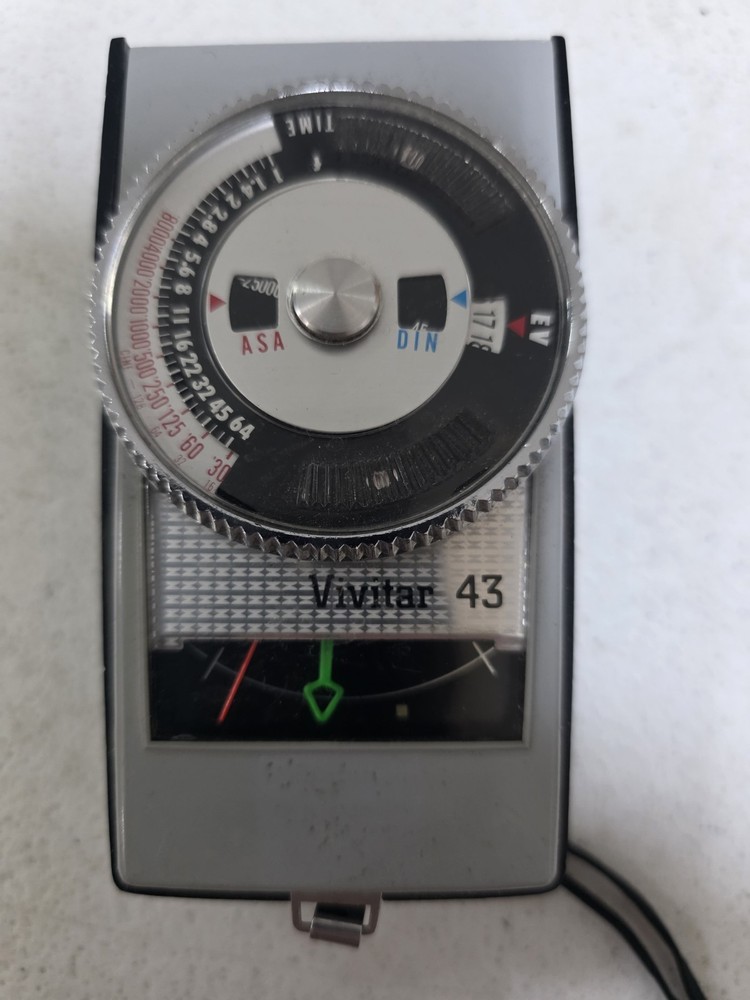 Vintage Vivitar 43 Light Meter