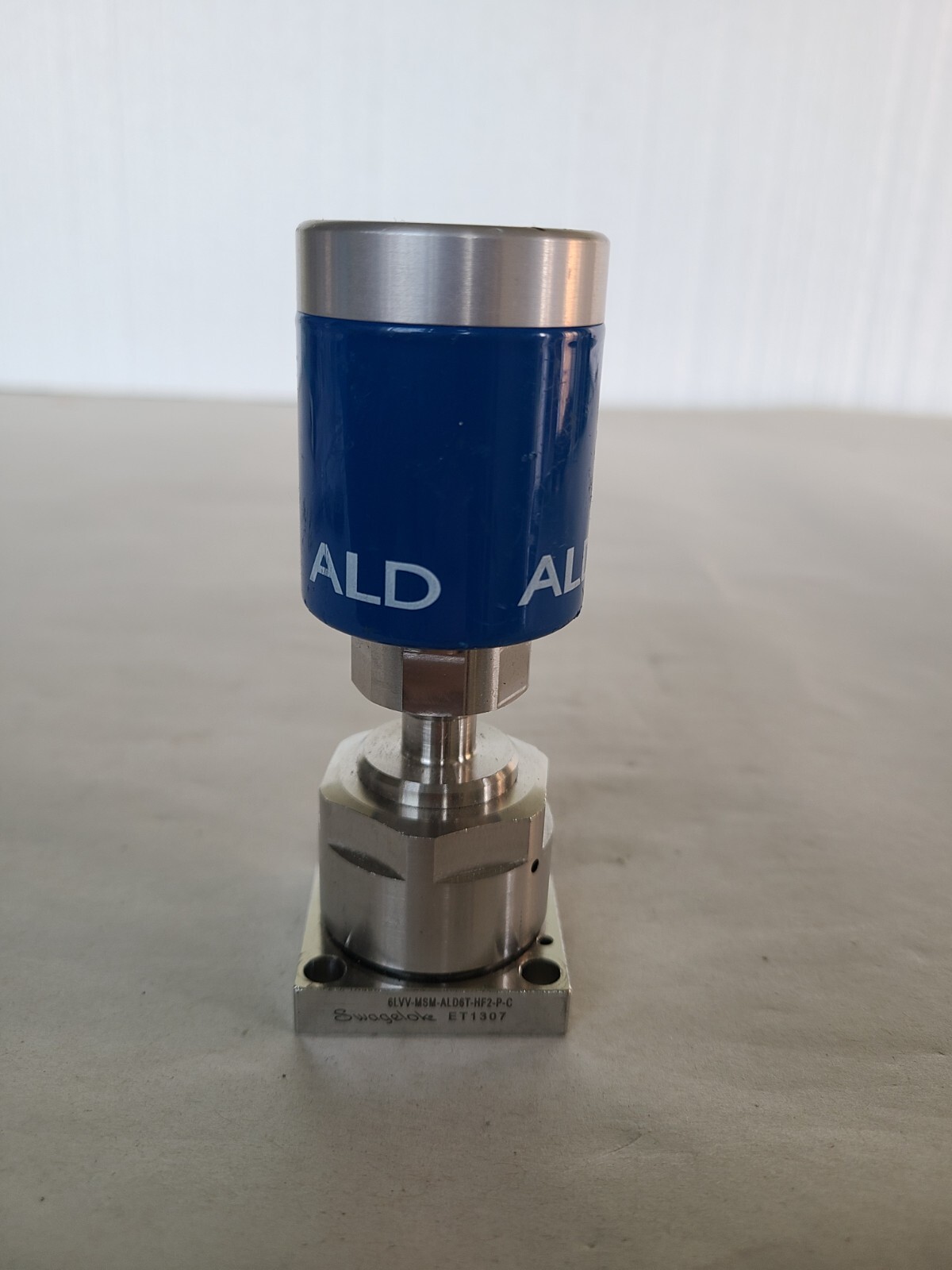 As-Is SWAGELOK ALD6 Diaphragm Valve 6LVV-MSM-ALD6T-HF2-P-C, 1 Piece