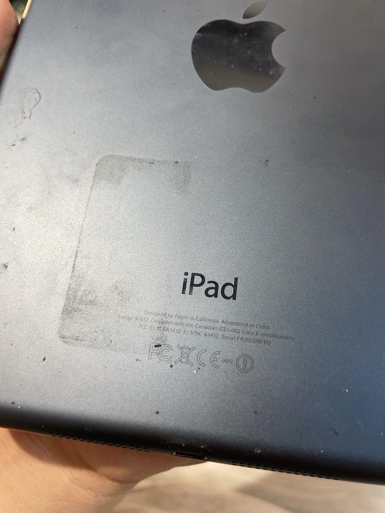 Apple iPad Mini Model A1432 16GB Tablet