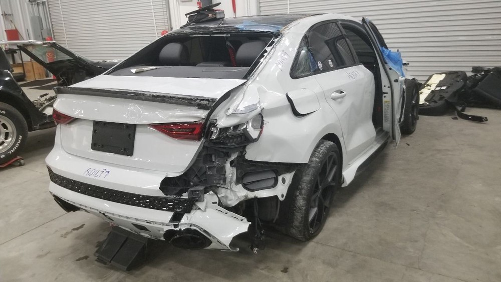 24 AUDI RS 3 REAR VIEW CAMERA