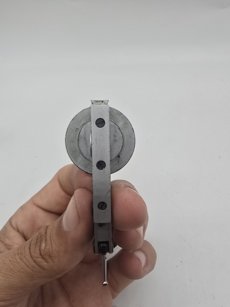 Brown & Sharpe 7030 BesTest .0005" Dial Test Indicator