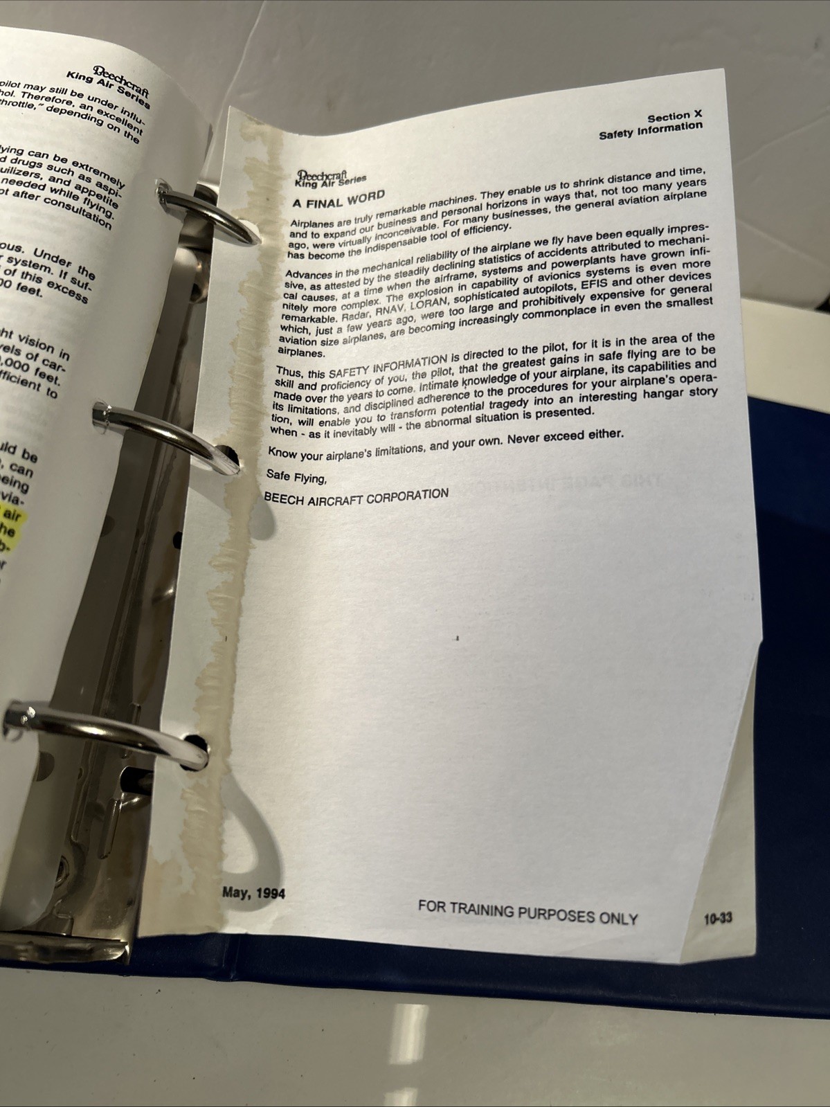 Flight Safety International Pilot Manual Super King Air 350 350C Updates to 2009