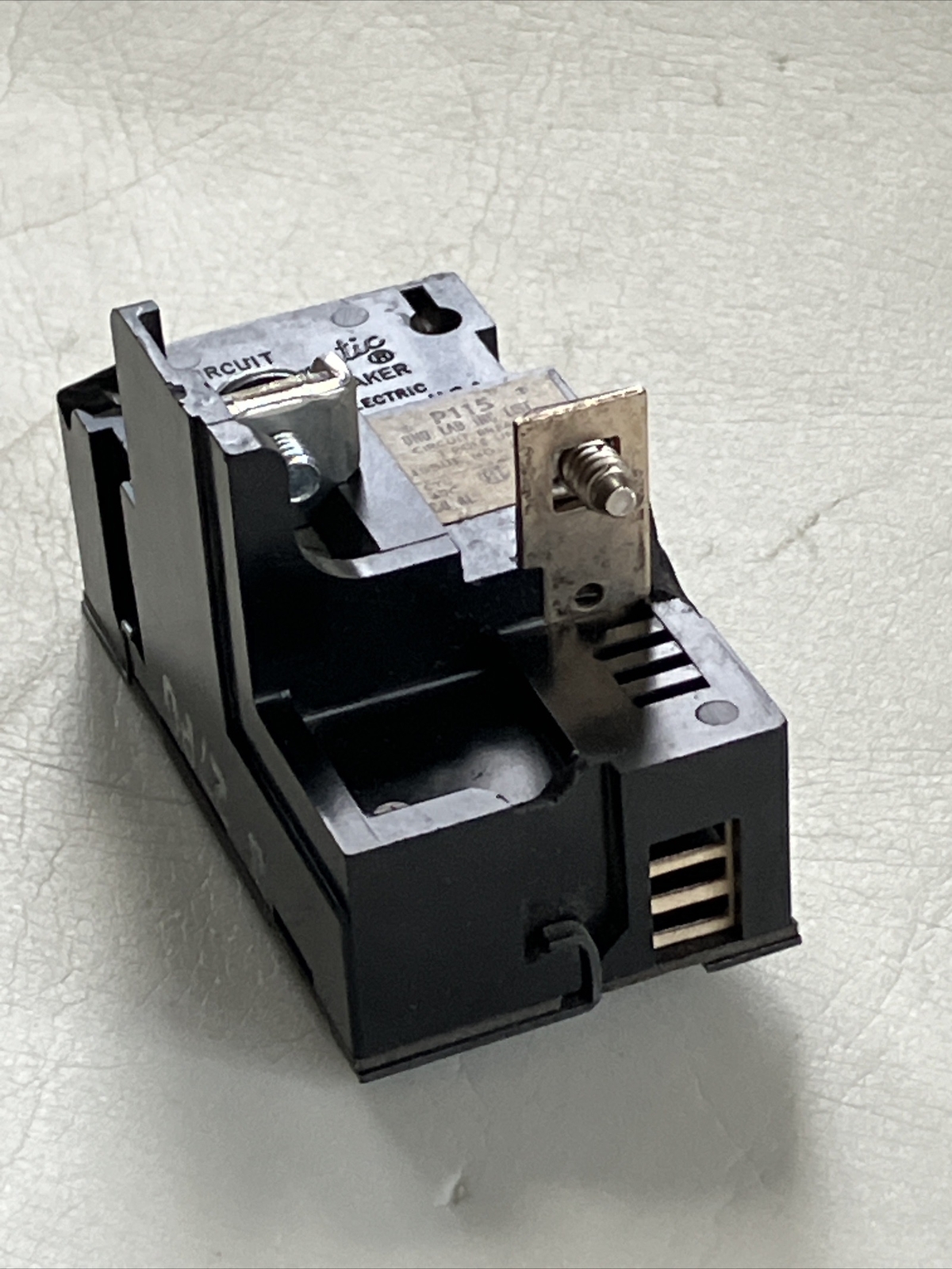 Bulldog P115, 15 Amp, 120 Volt, 1 Pole Pushmatic Circuit Breaker FREE SHIPPING!!