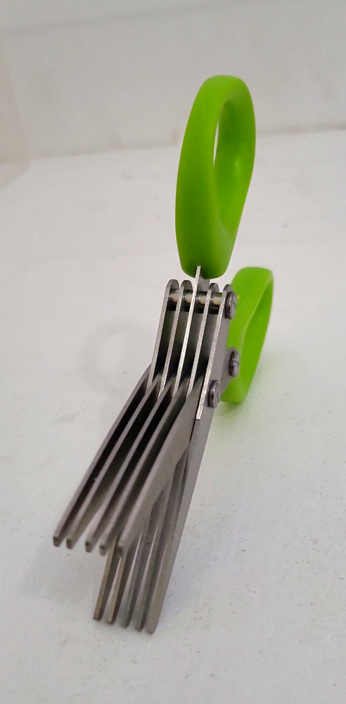 Stainless Steel Kitchen Scissors Vegetable & Herb Chopper Multifunction Cutter