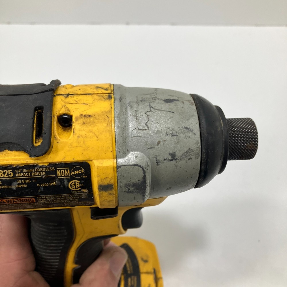 Dewalt DC825 18V Volt 1/4" Hex Impact Driver (Tool Only) - Tested & Working