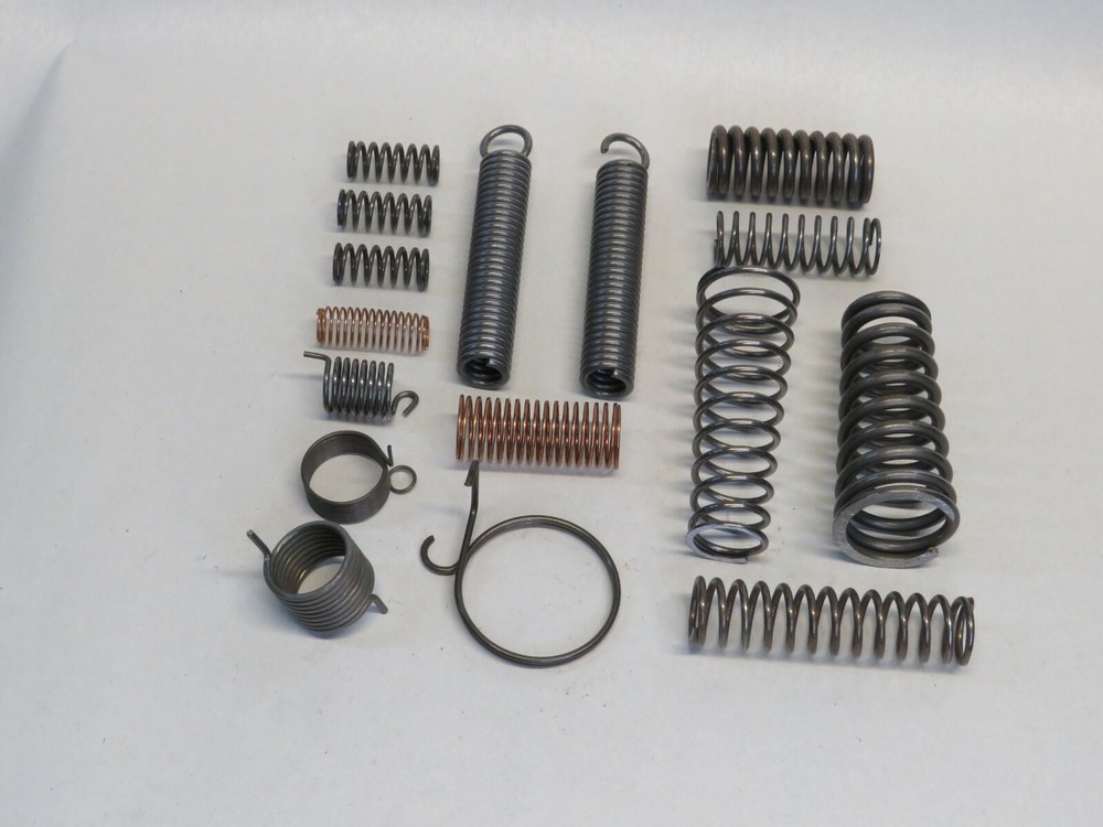 Fits International M 3 hp Spring Set Gas Engine Hit Miss