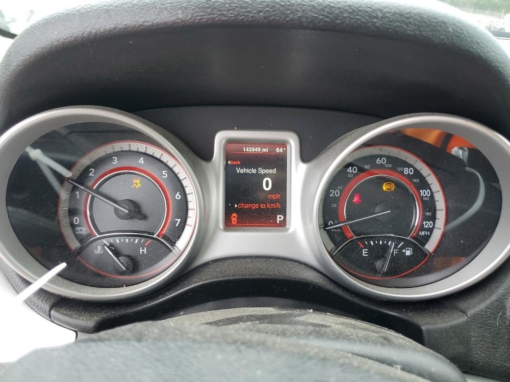 JOURNEY 2014 Glove Box 4811489