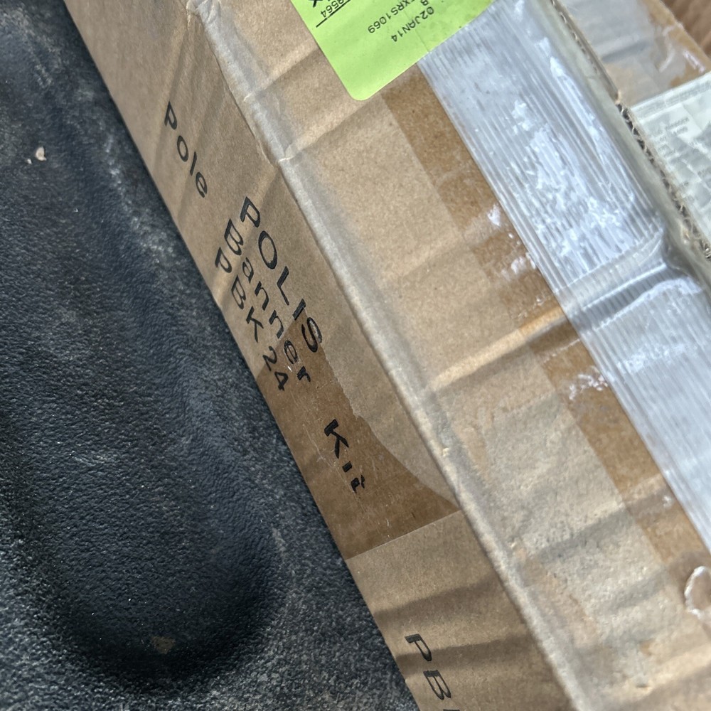 NEW POLIS POLE BANNER KIT PBKFB-24