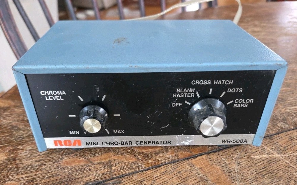 Vintage RCA Mini Chro-Bar Generator Model WR-508A