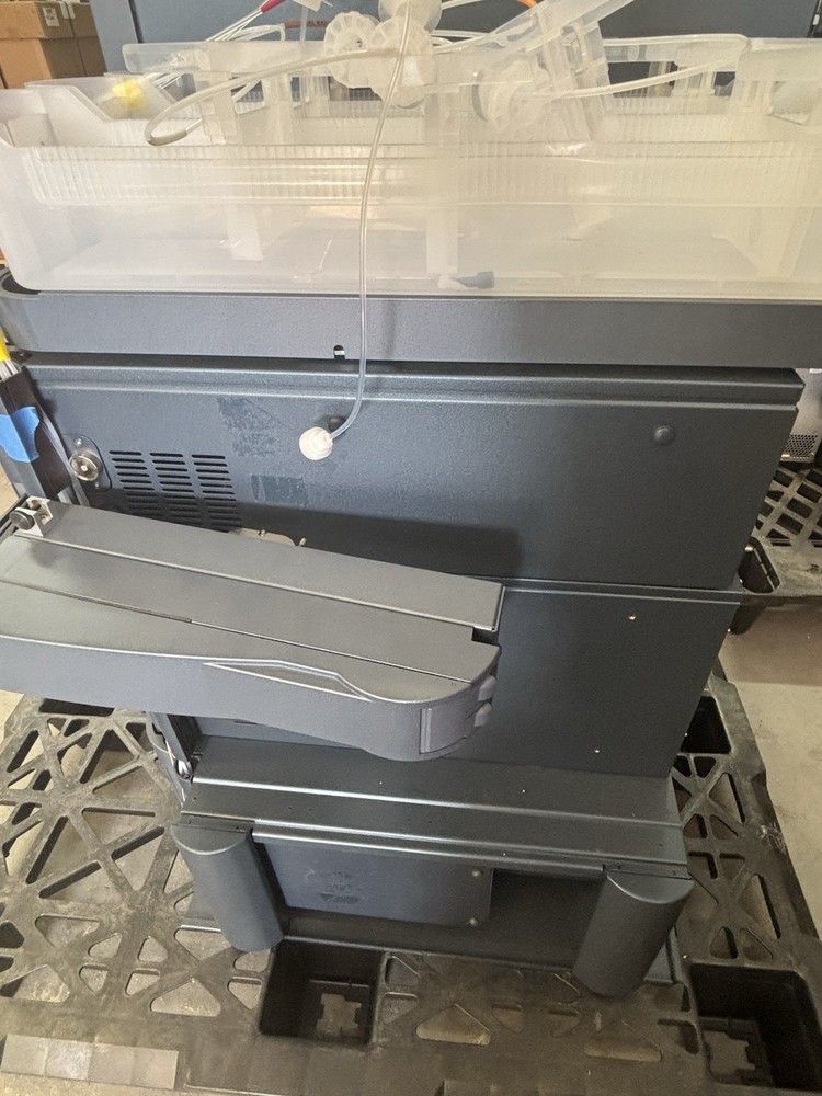 Waters Acquity M-Class HPLC System