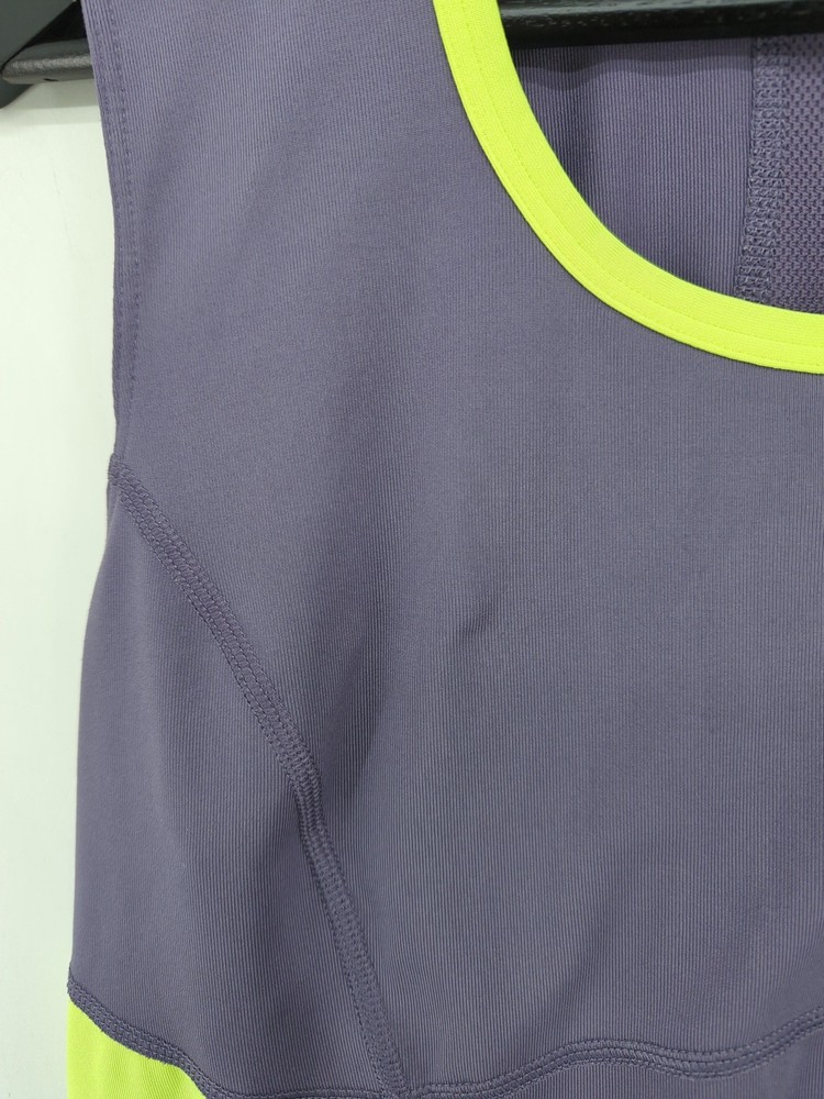 Nike Men's T-Shirt L Grey Polyester with Elastane Sleeveless Round Neck Basic