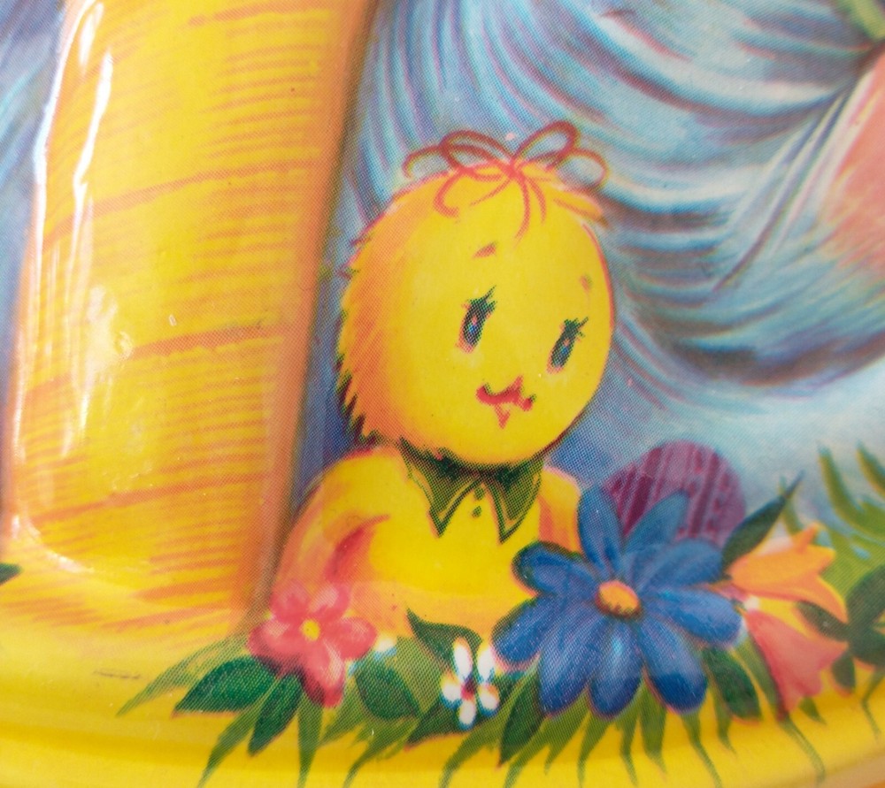 Vtg Plastic Litho-Style Easter Basket Bunny Candy Container w/ Lid-Molded Box