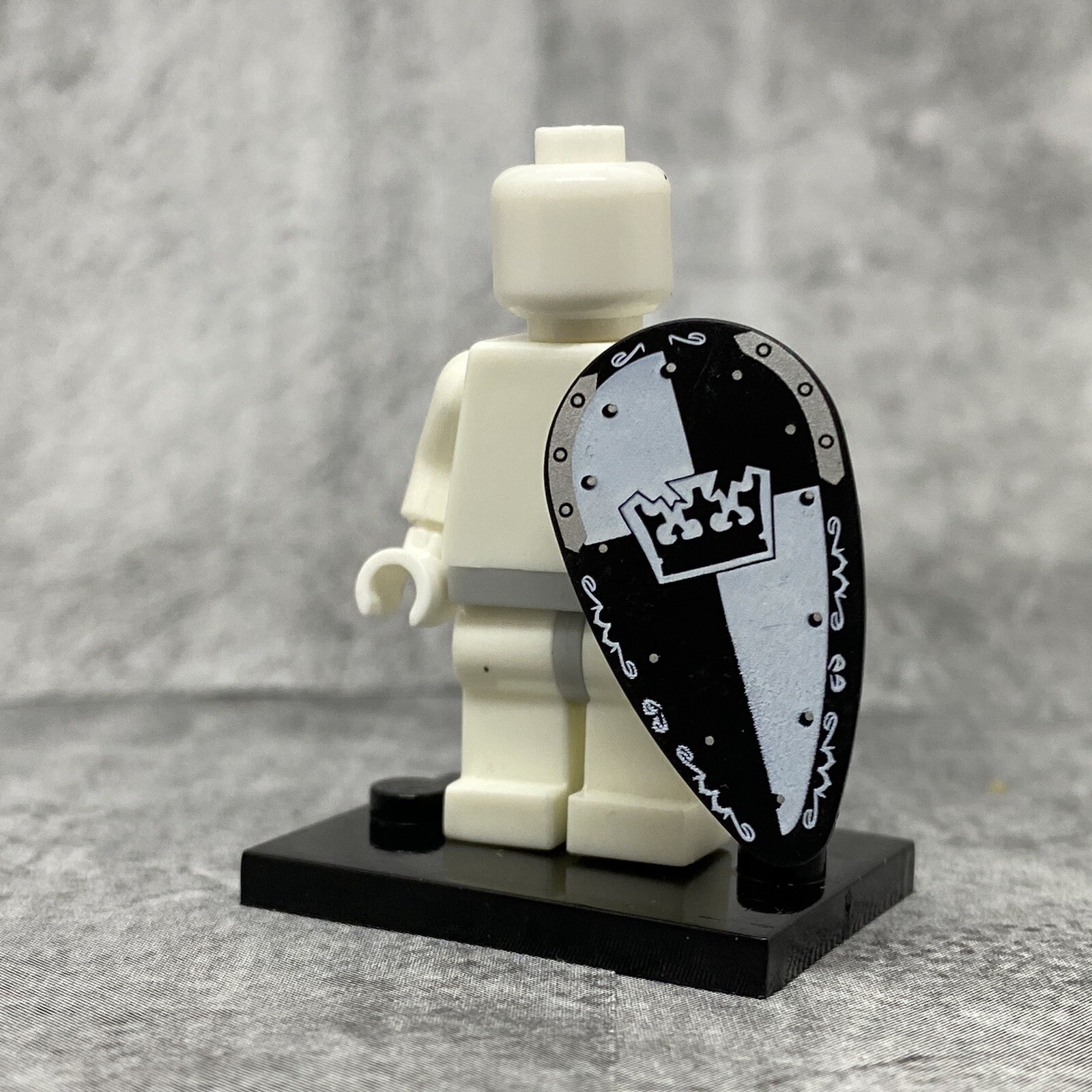 3pack Custom Classic Crown Shield Blocks Accessories for lego Minifigures D7DPA9