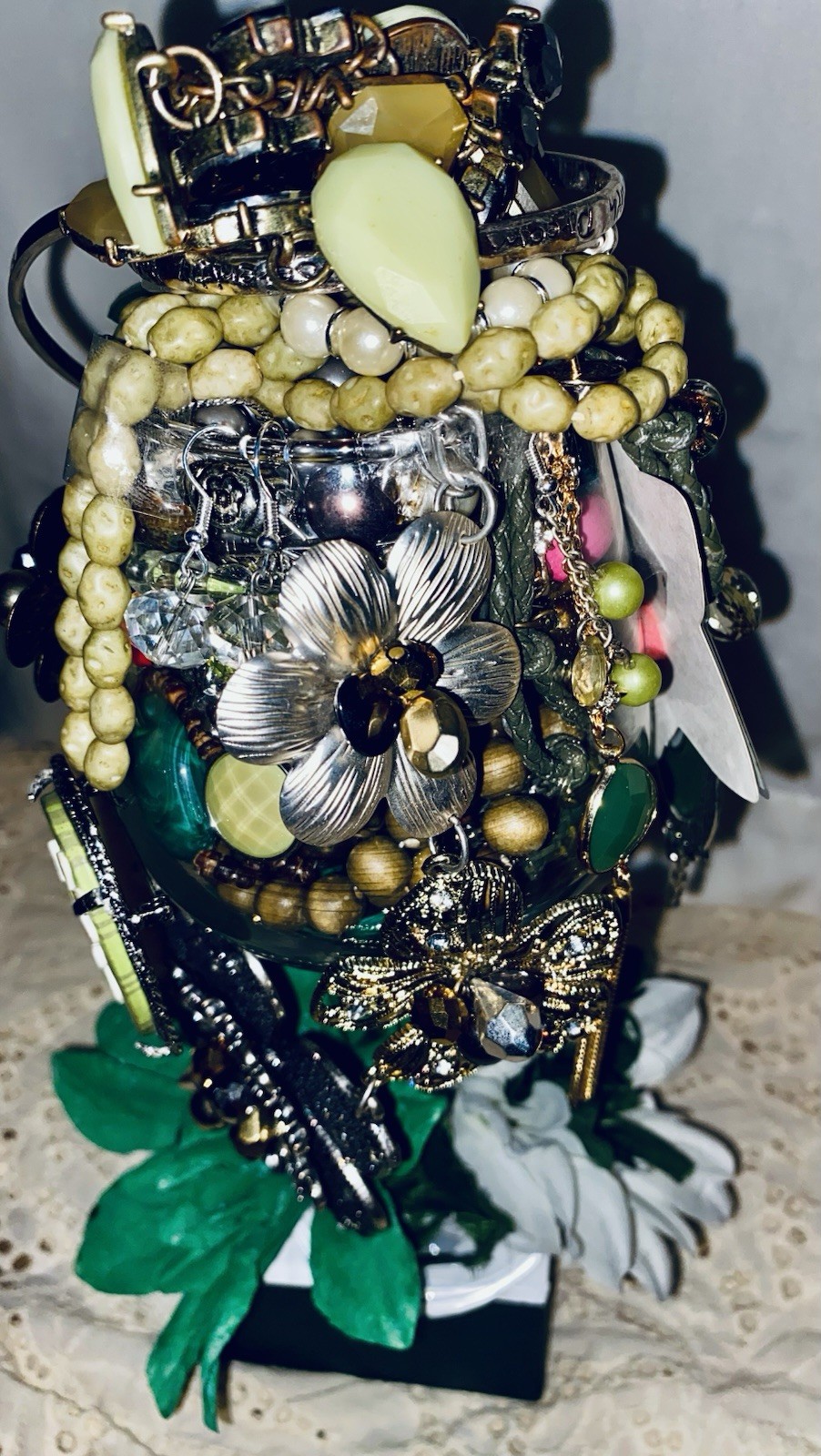 💚Enchanted Green Forest Whimsical Mystery Jewelry Jar – All Wearable pieces🌿💚