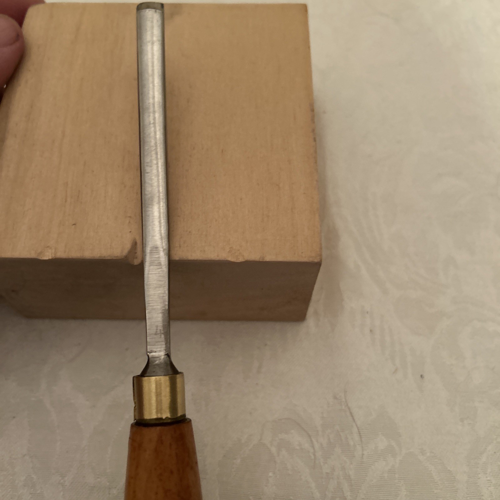 Ashley Iles # 4 / 8mm Straight Carving Gouge Excellent Condition Sharp