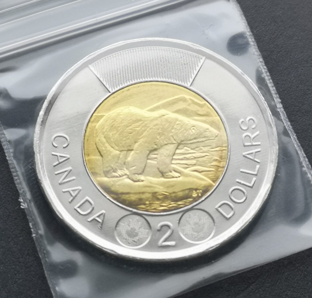 ***CANADA TOONIE 2012 NEW GENERATION *** FROM MINT ROLL ***