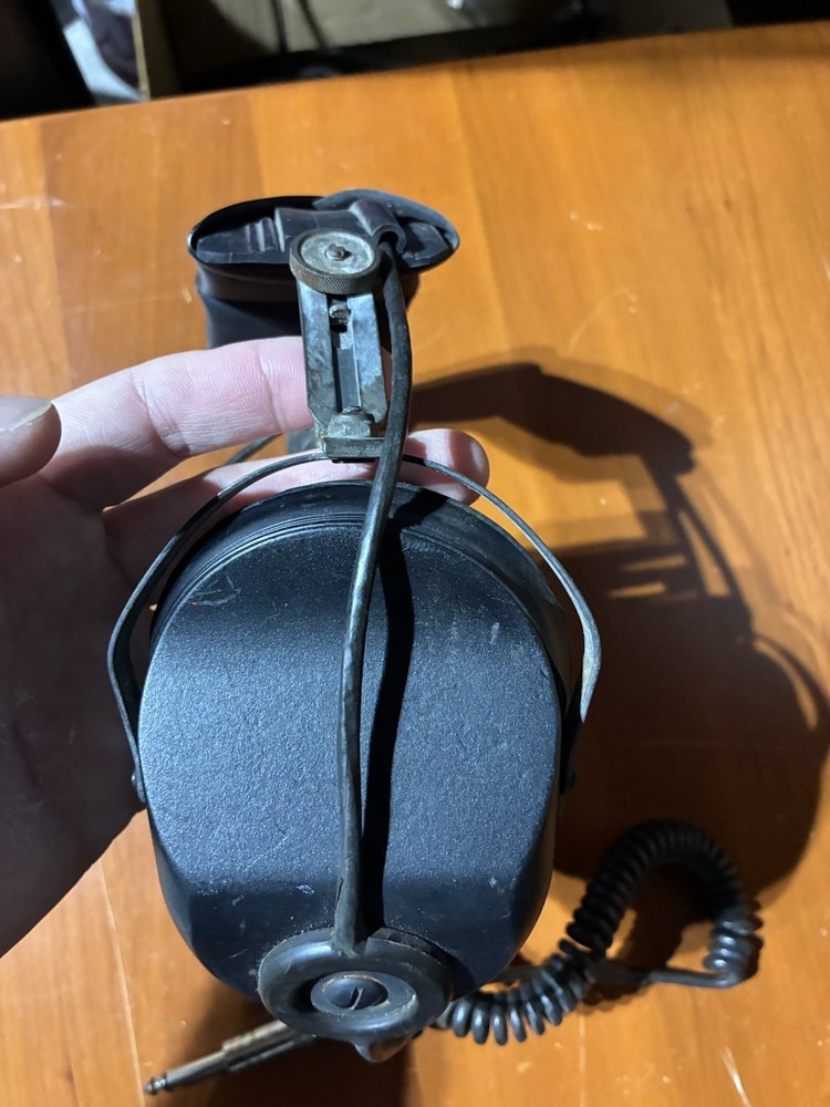 Vintage Astrocom Military Avaition Headset Model 10355-B