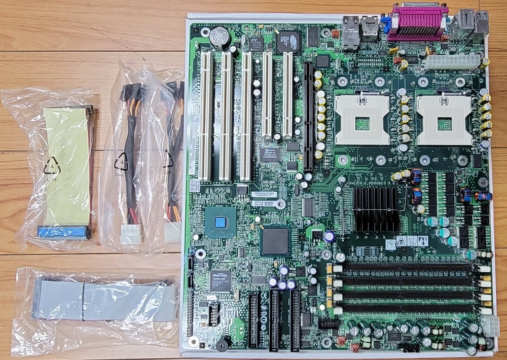 Intel SE7505VB2 Dual Xeon E7505 DDR LAN Server Motherboard Socket 604